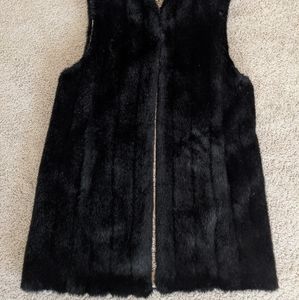 Vest faux fur black Donna salyers